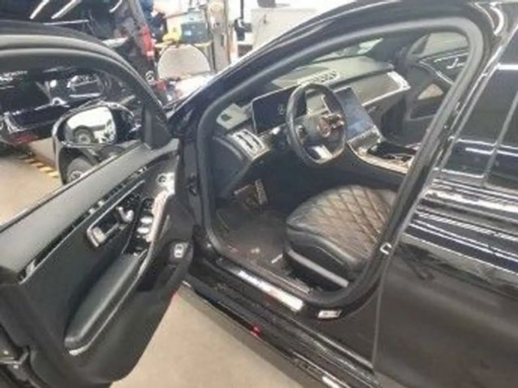 Mercedes-Benz S-Klasse