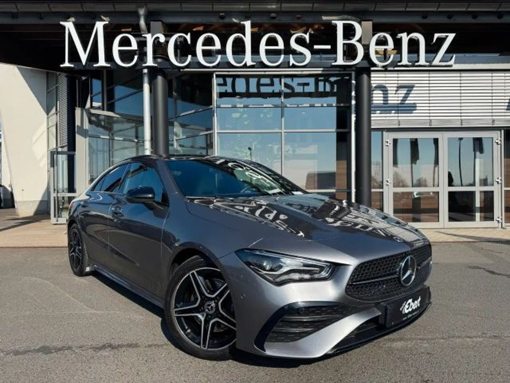 Mercedes-Benz CLA-Klasse CLA 200 AMG Line Coupé CLA 200 d