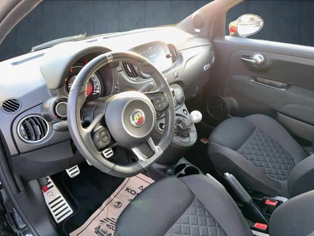 Abarth 595