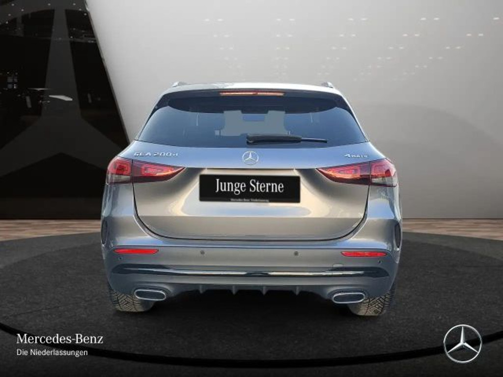 Mercedes-Benz GLA-Klasse