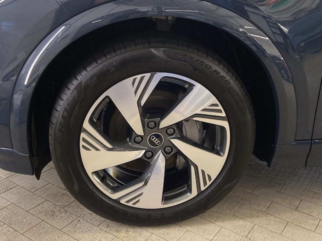 Audi Q6 e-tron