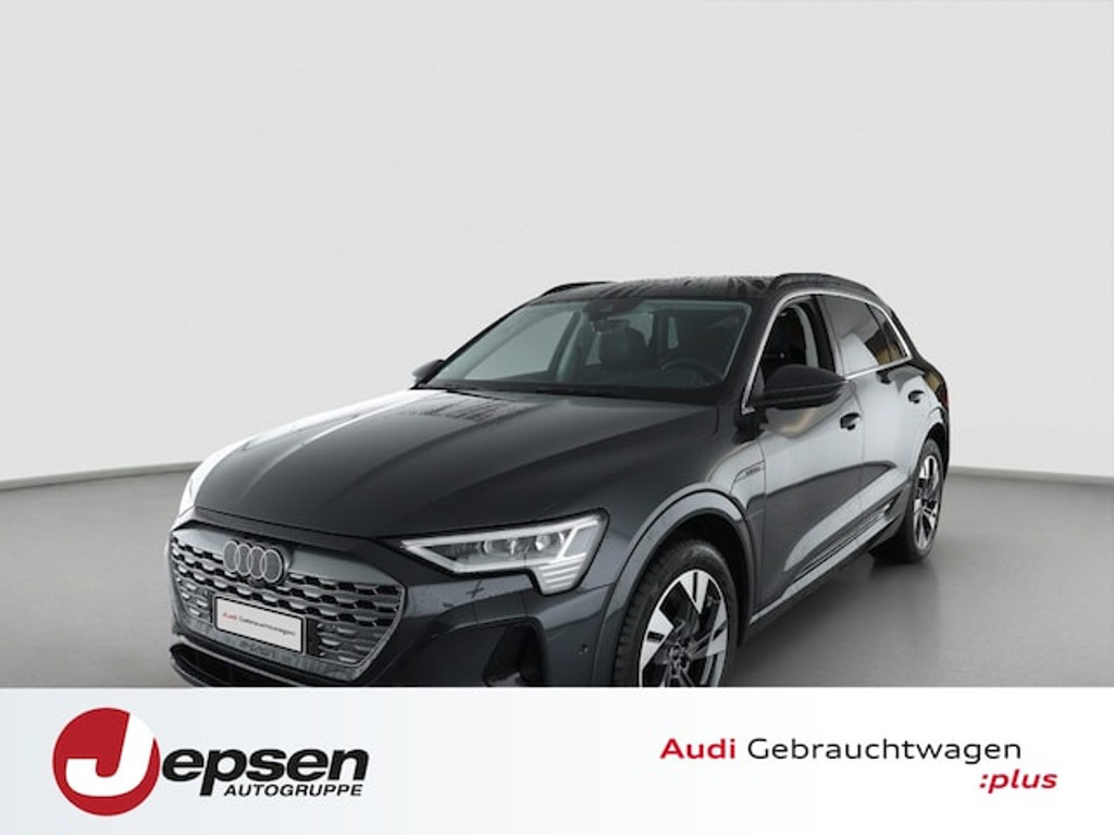 Audi Q8 e-tron Quattro 55