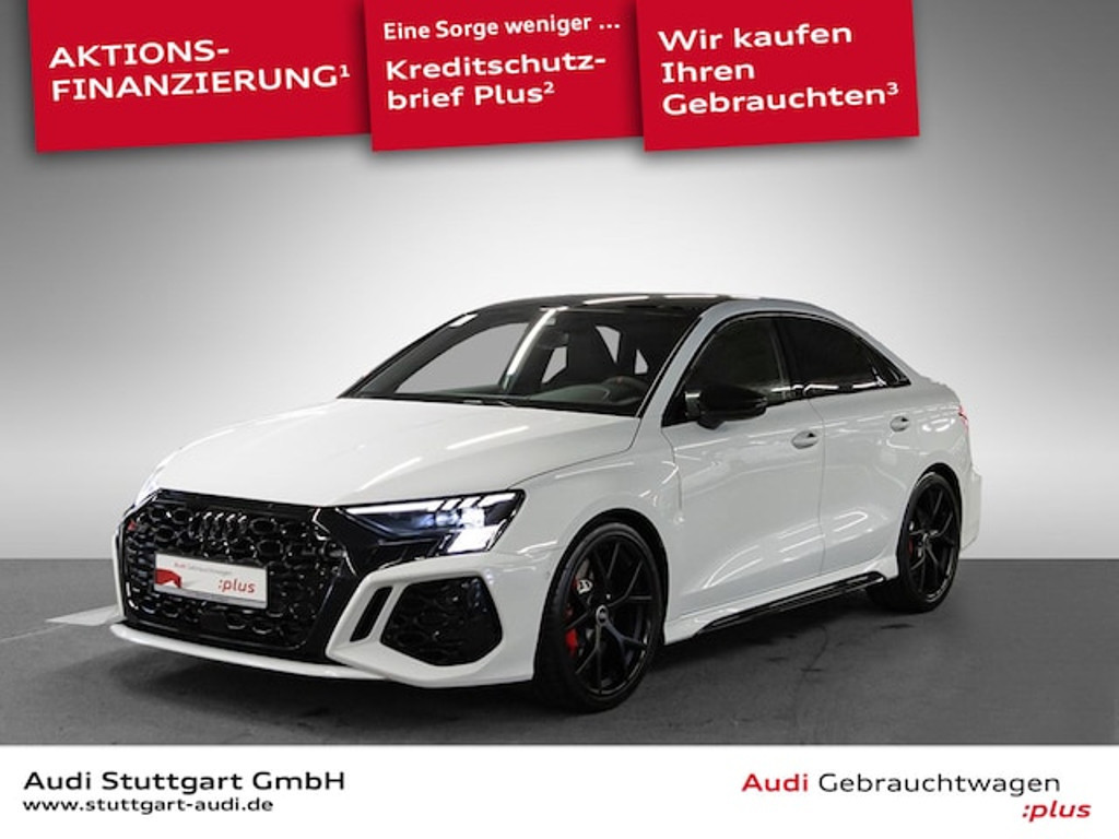 Audi RS3 Sedan Quattro S-Tronic