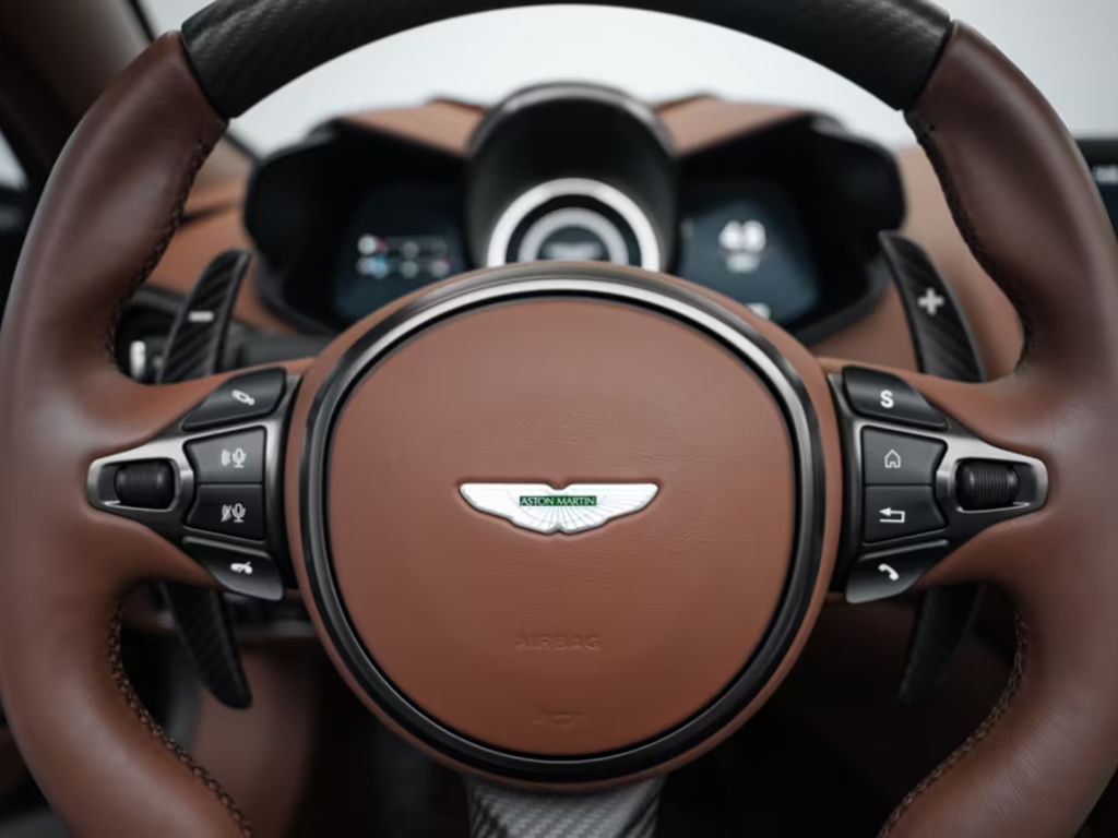 Aston Martin DBS