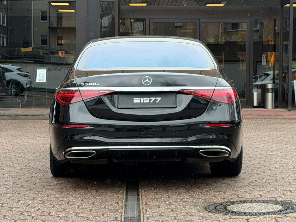 Mercedes-Benz S-Klasse