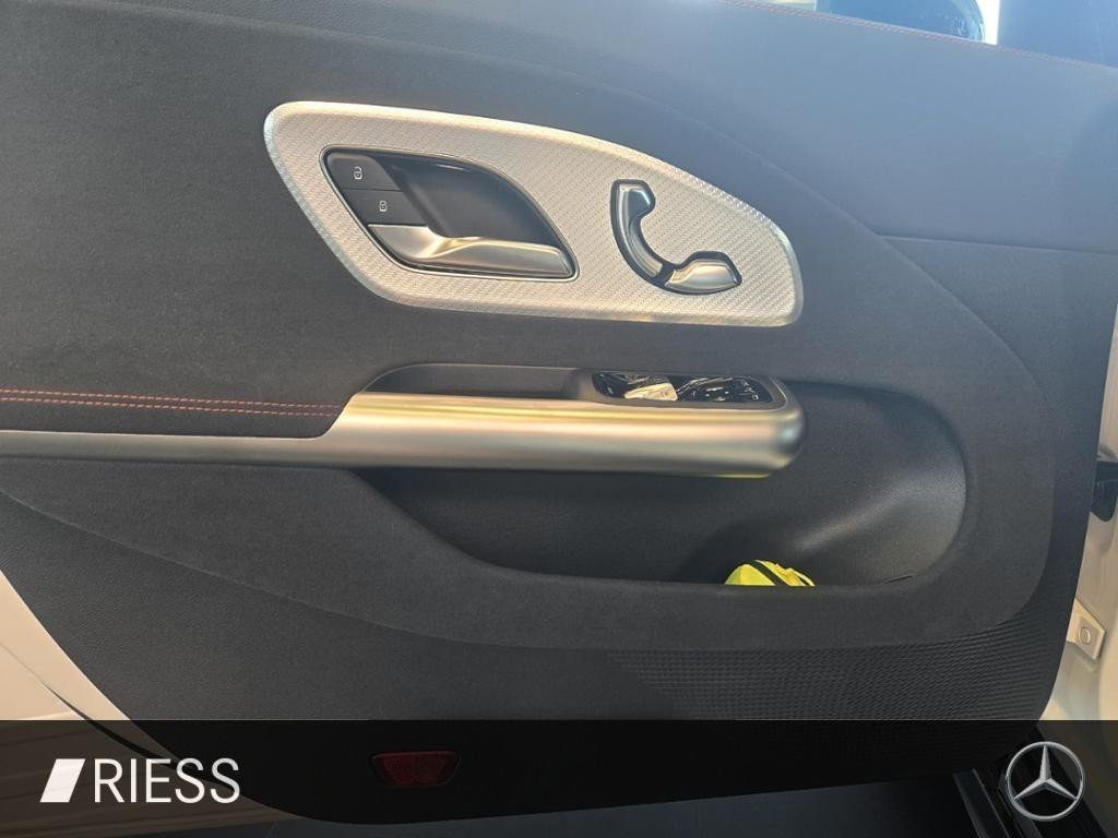 Mercedes-Benz CLA-Klasse CLA 350 4MATIC AMG Line