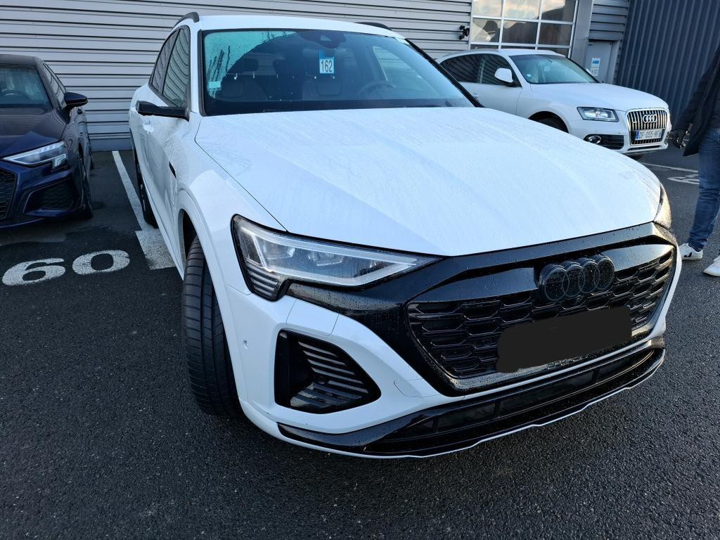 Audi Q8 e-tron