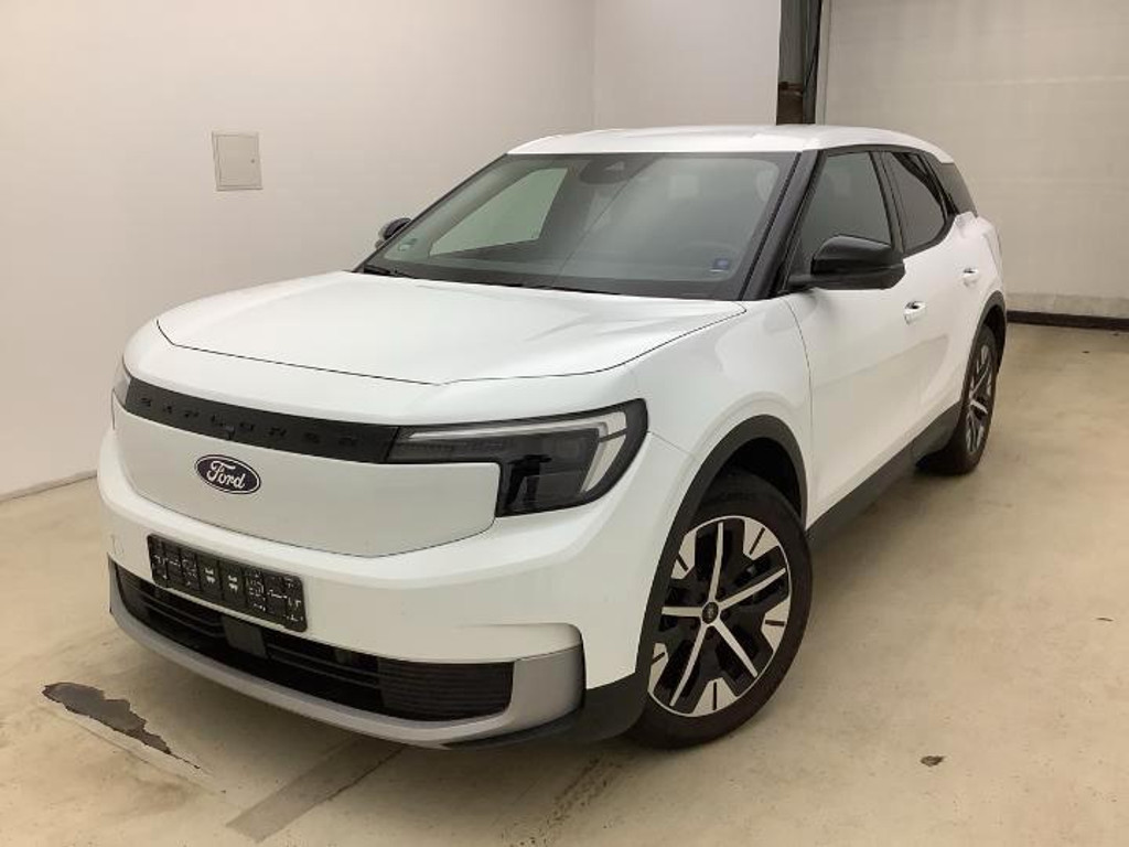 Ford Explorer RWD Extended range