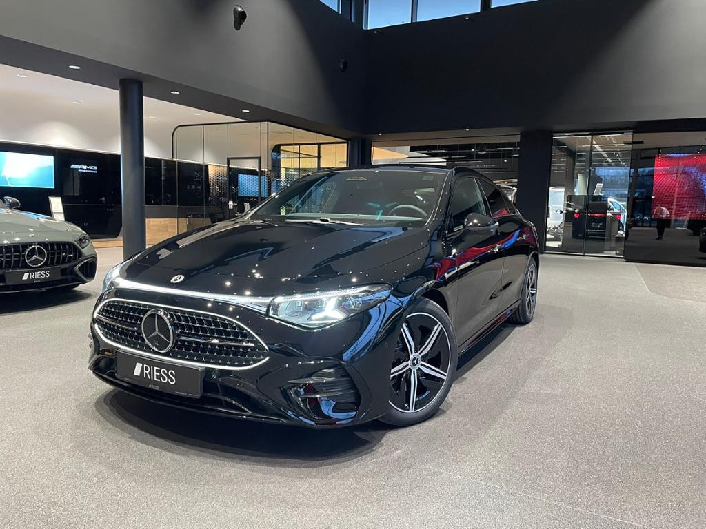 Mercedes-Benz CLA-Klasse CLA 200 AMG Line