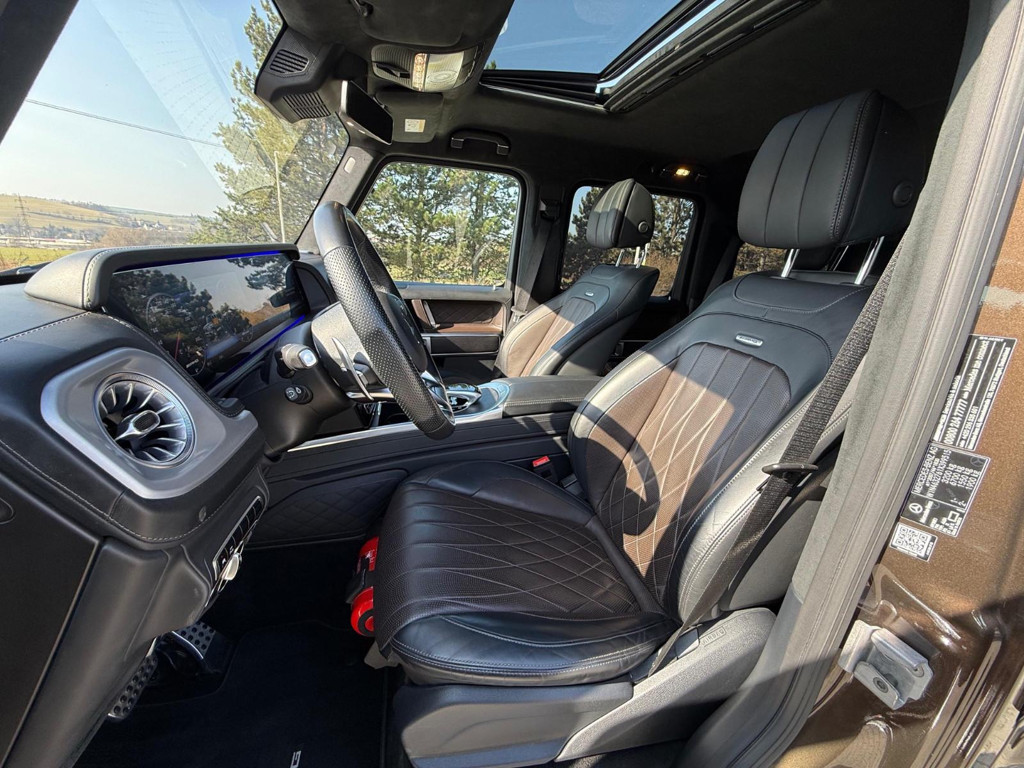 Mercedes-Benz G-Klasse