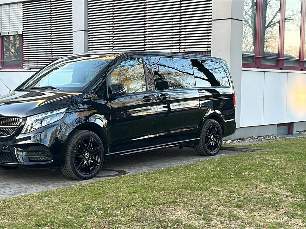 Mercedes-Benz V-Klasse V 300 4MATIC AMG Line AVANTGARDE V 300 d