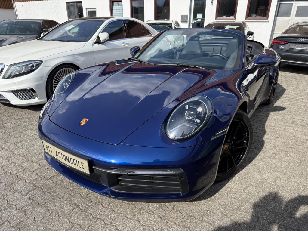 Porsche 992 Cabrio Carrera