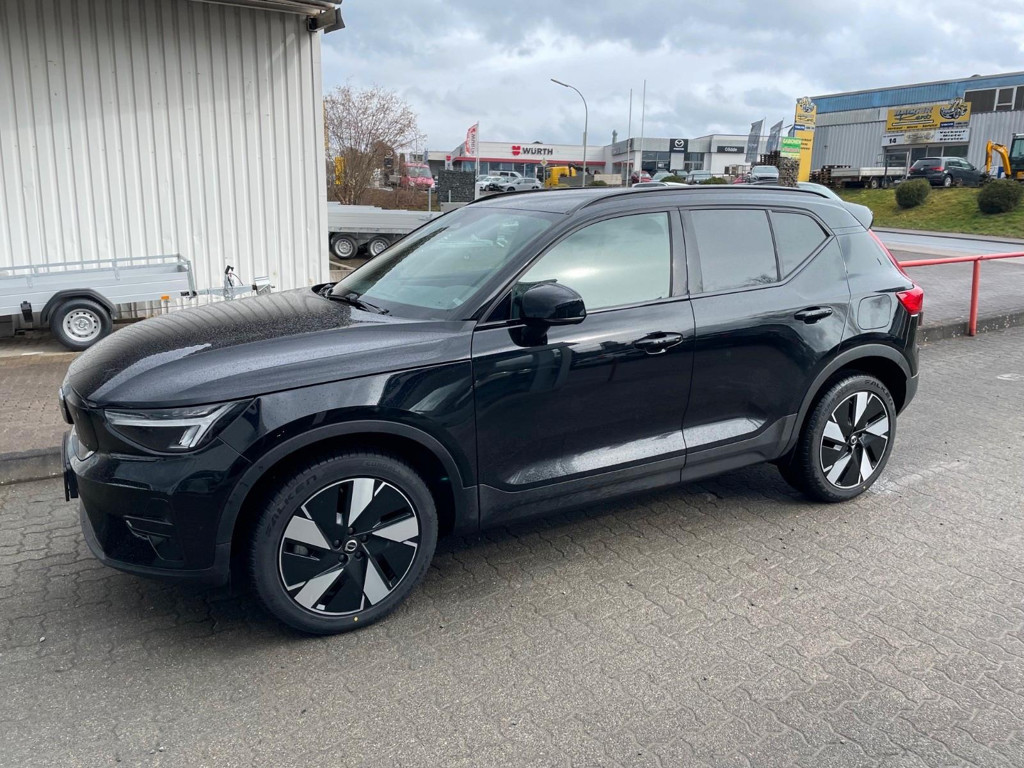Volvo XC40 AWD Twin Engine Recharge Plus