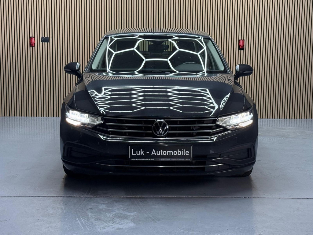 Volkswagen Passat Lim.°2.0Tdi°150Ps°Aut.°Navi°ACC