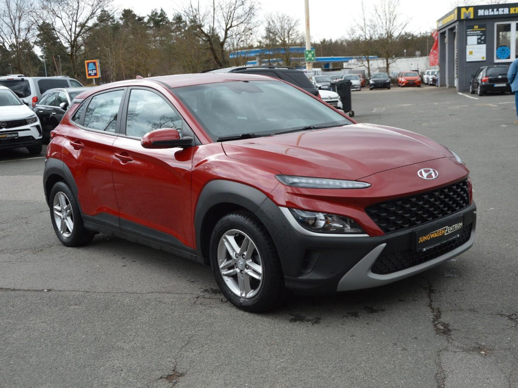 Hyundai Kona Pure 2WD 1.0
