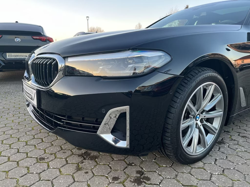 BMW 5 Serie 520 Luxury Line xDrive Touring 520d