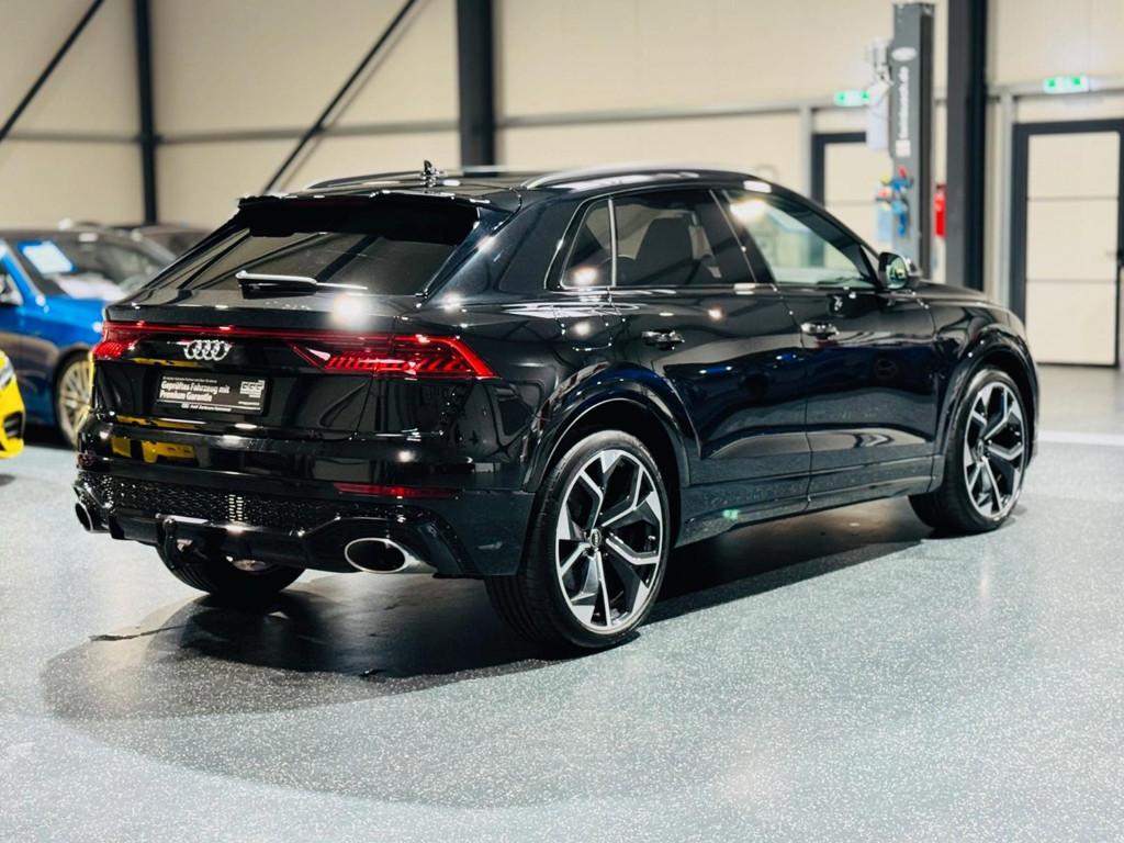 Audi RS Q8