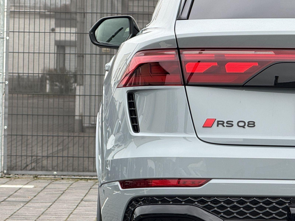 Audi RS Q8