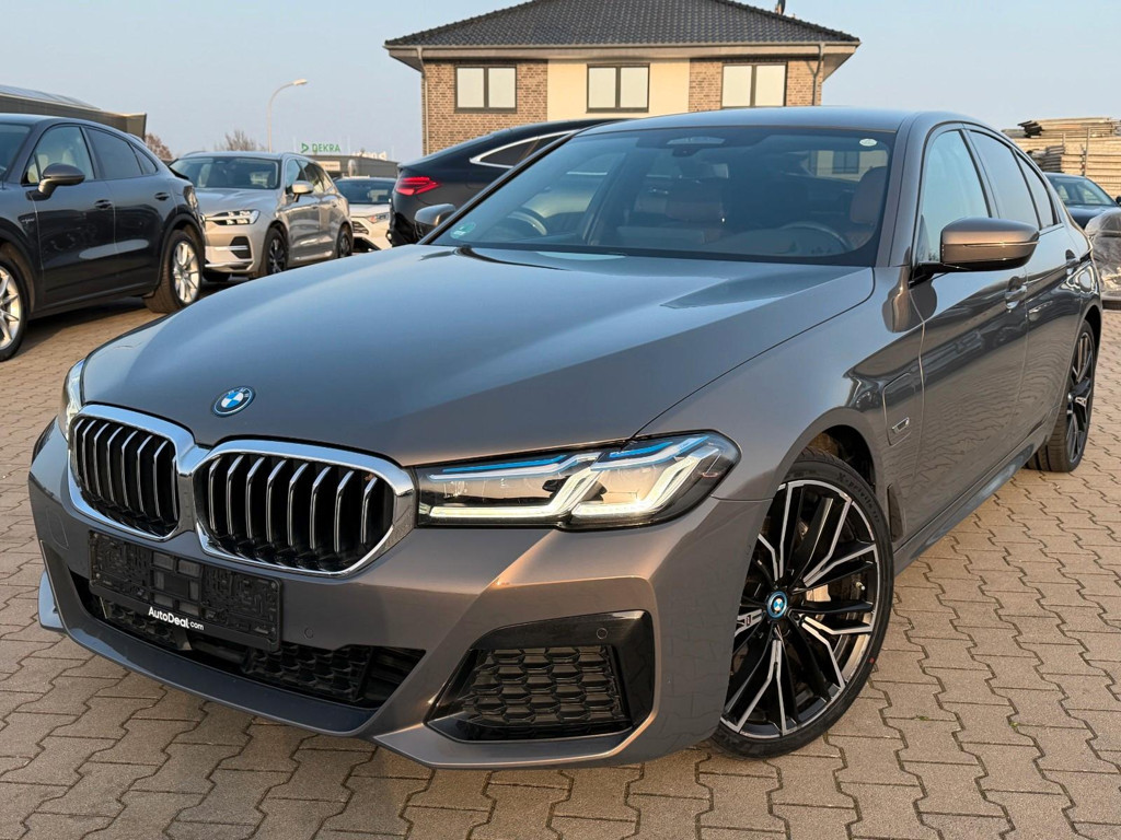 BMW 5 Serie 545 M-Sport xDrive 545e