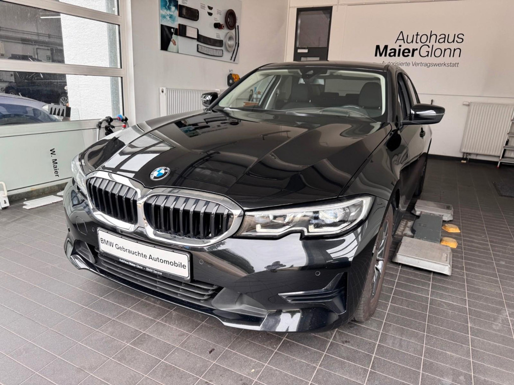 BMW 3 Serie 320 Advantage pakket Sedan 320i