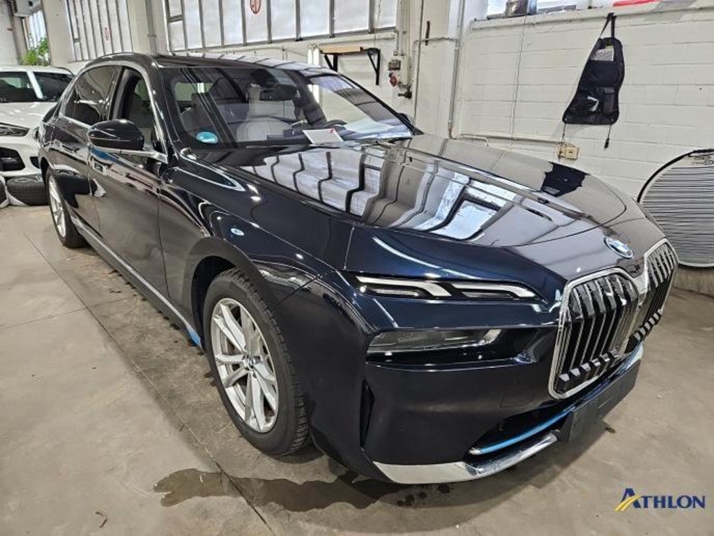 BMW i7 Sedan