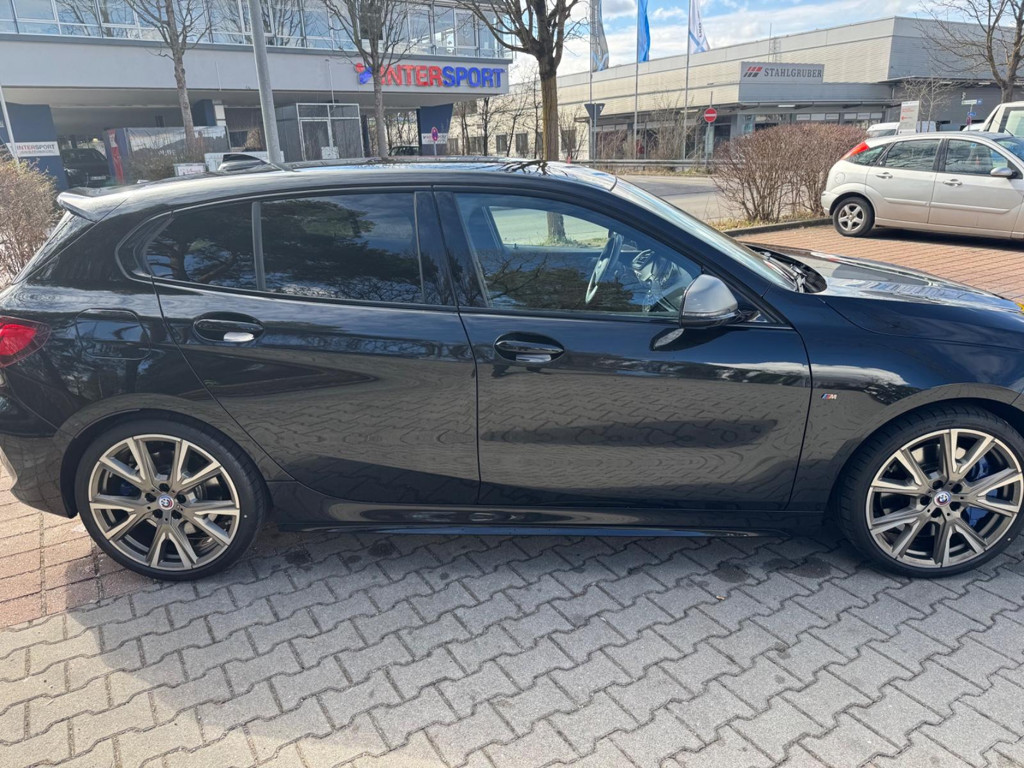BMW 1 Serie 135 xDrive Sedan 135i