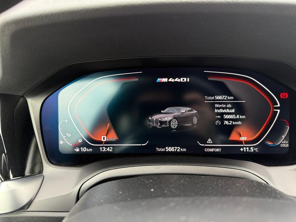 BMW M440