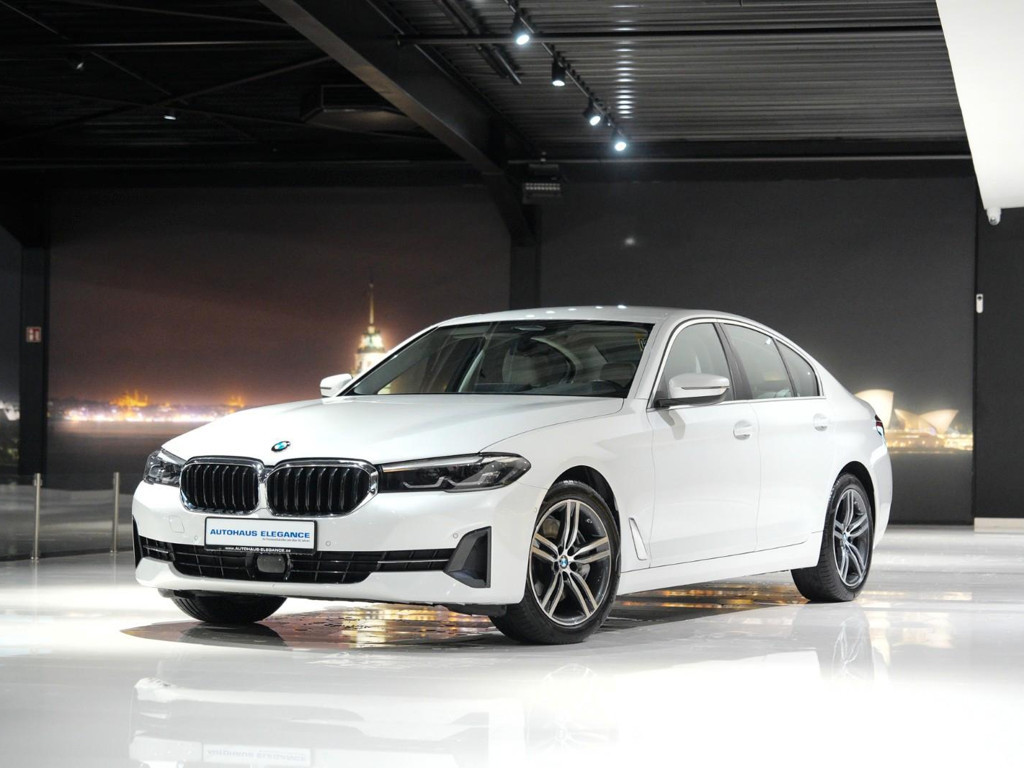 BMW 5 Serie 540 xDrive Sedan 540d