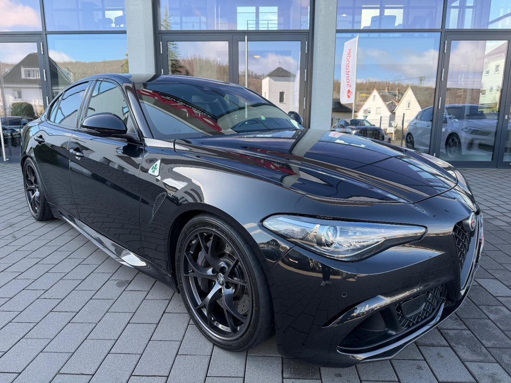 Alfa Romeo Giulia Quadrifoglio