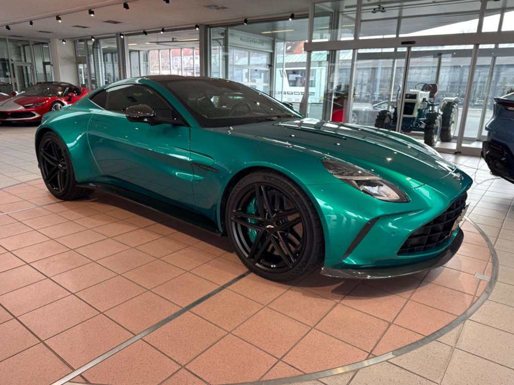 Aston Martin V8 Vantage