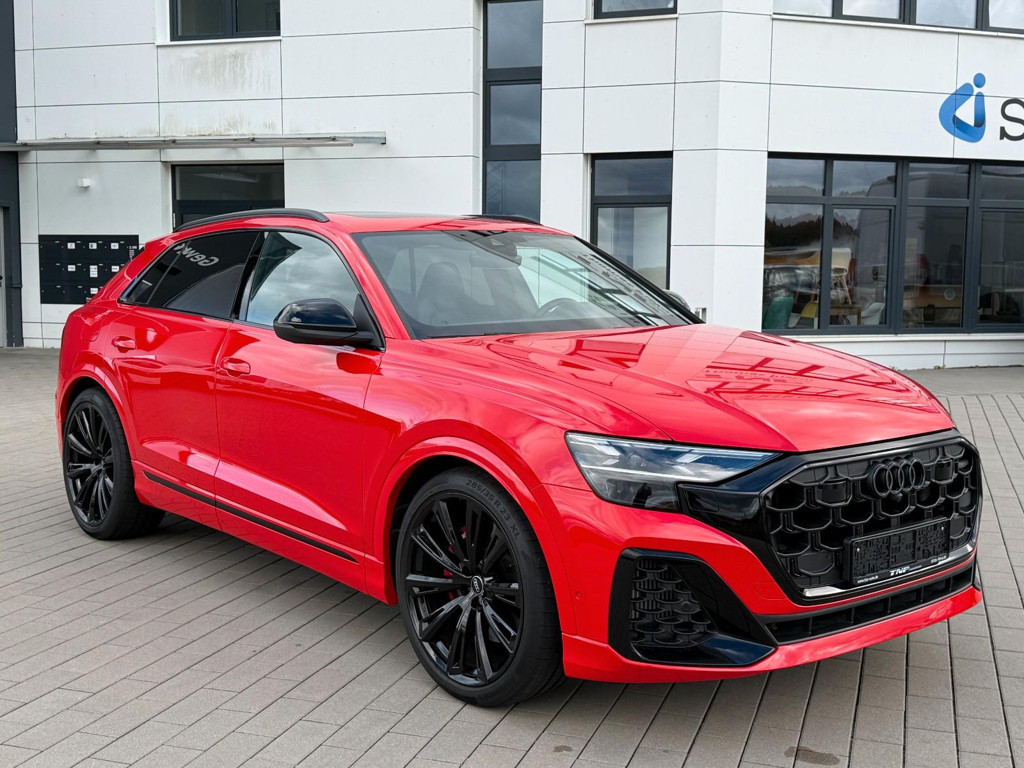 Audi SQ8 TFSI +STANHEIZUNG+AHK+PANO+B&O+HUD