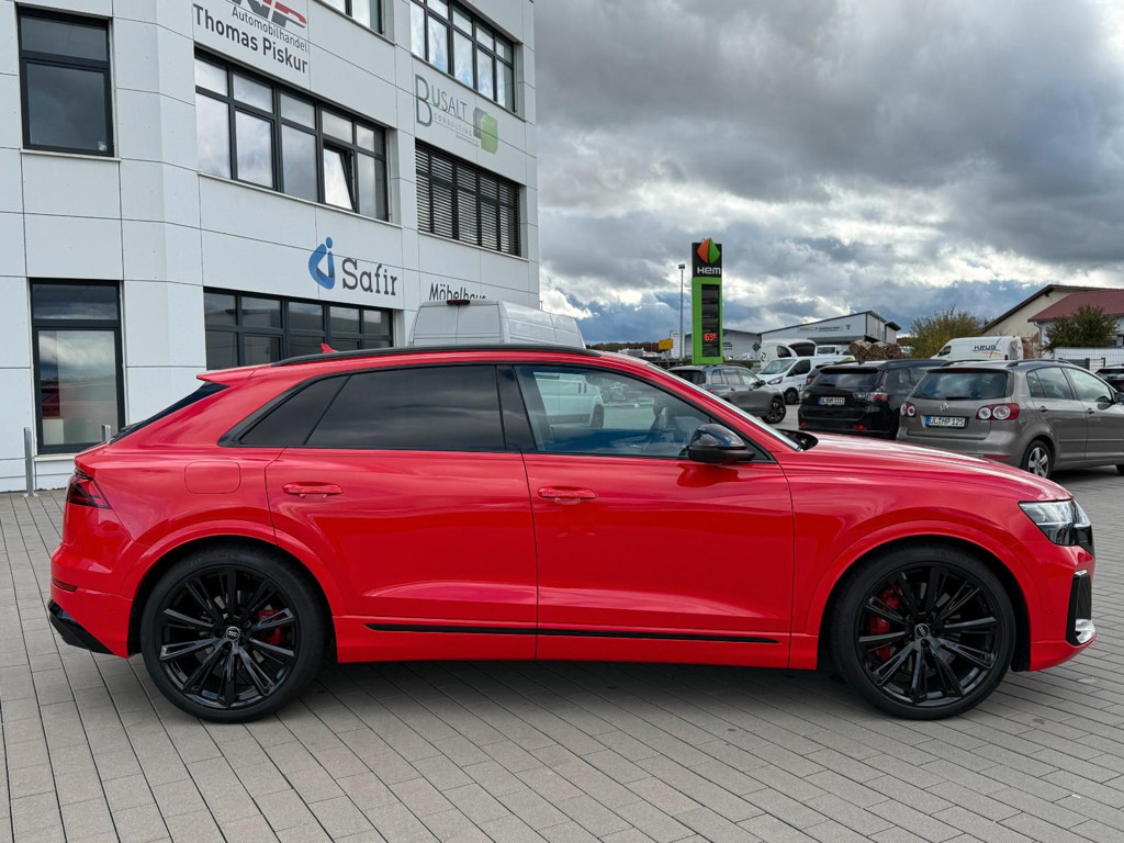 Audi SQ8