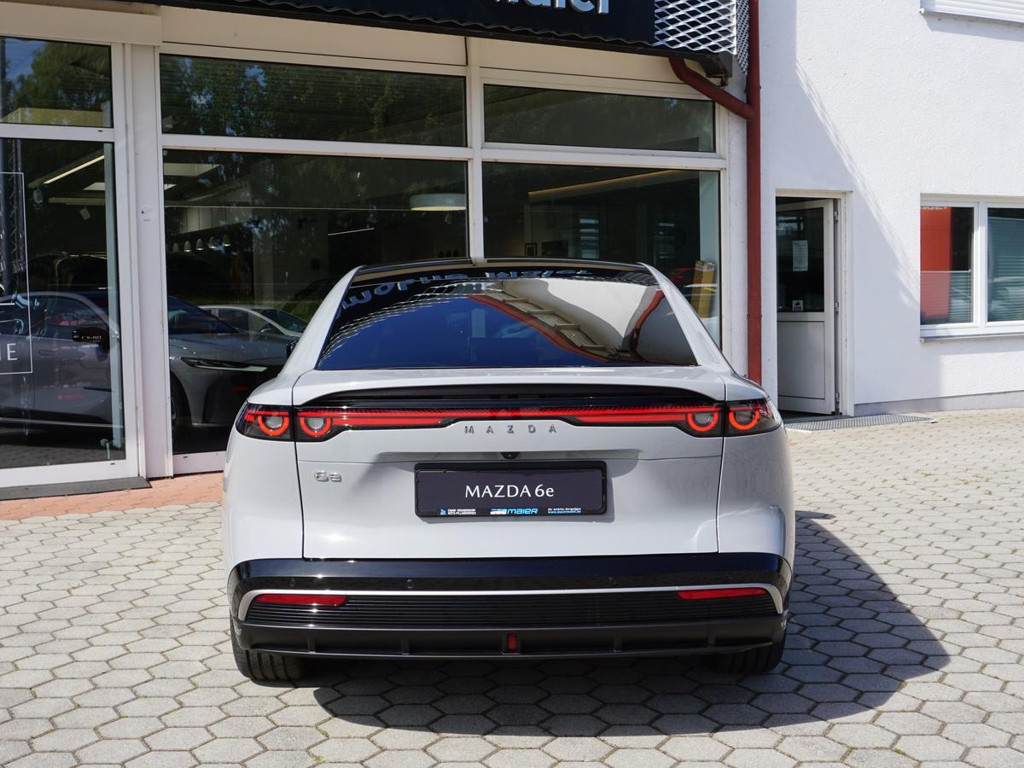 Mazda 6e