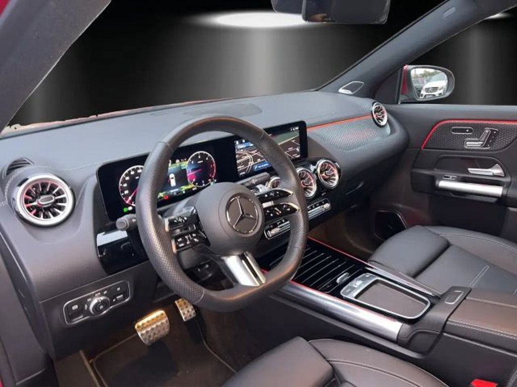 Mercedes-Benz GLA-Klasse GLA 180 AMG Line GLA 180 d