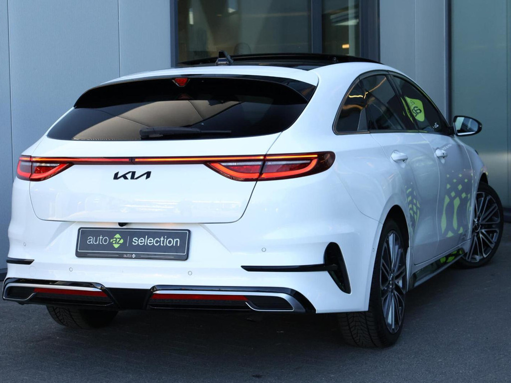 Kia ProCeed