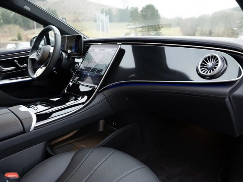 Mercedes-Benz E-Klasse EQE 300 Sedan