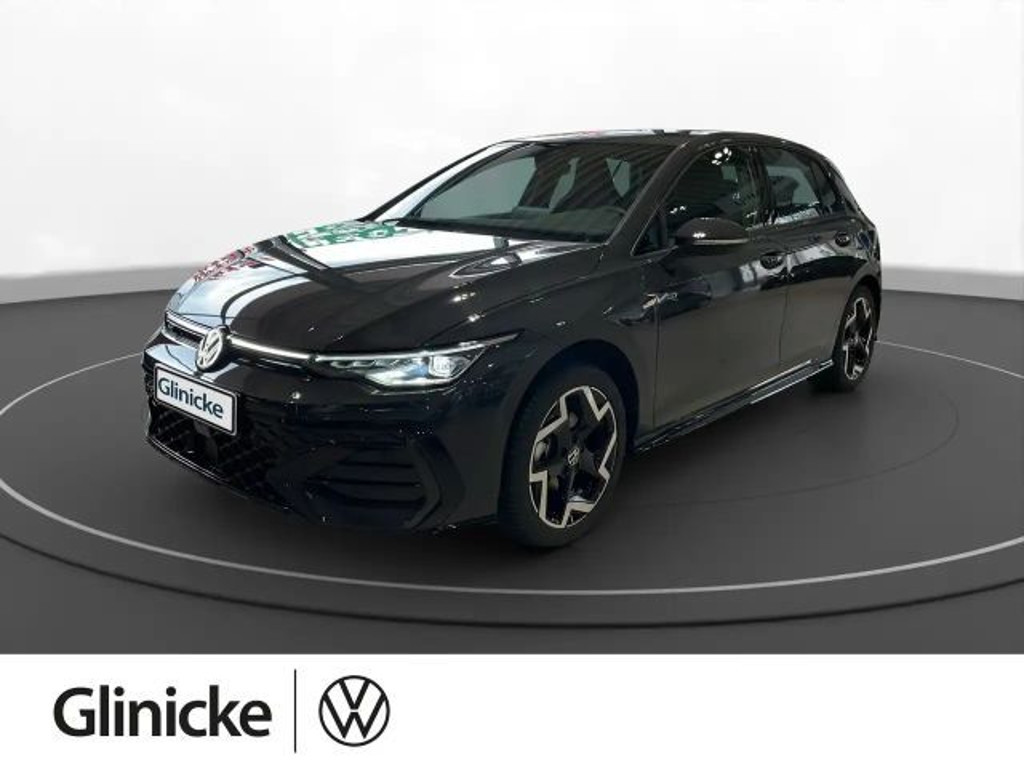 Volkswagen Golf DSG R-Line IQ.Drive