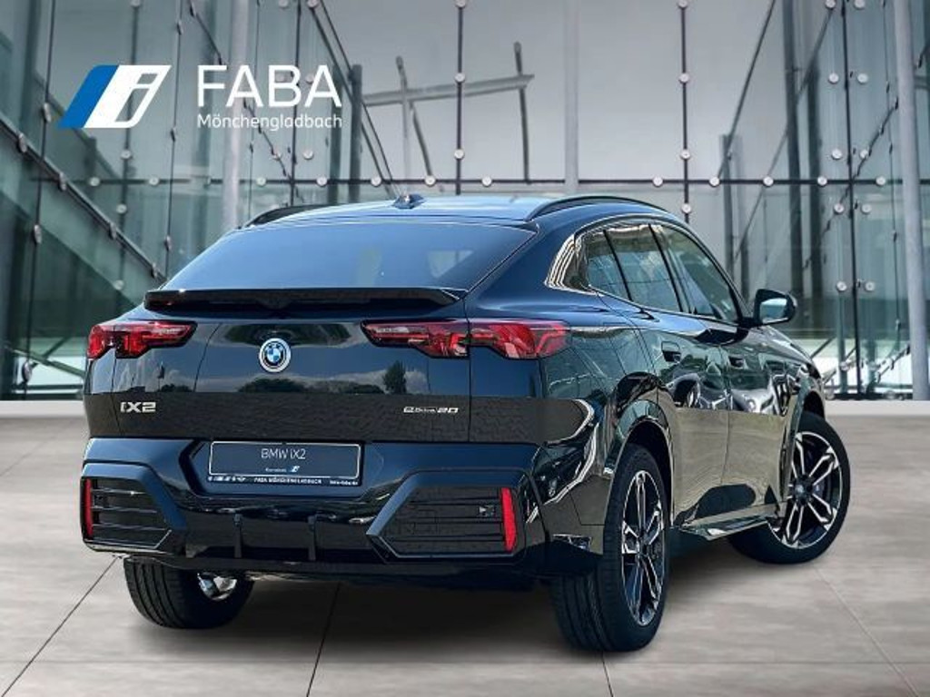 BMW iX2