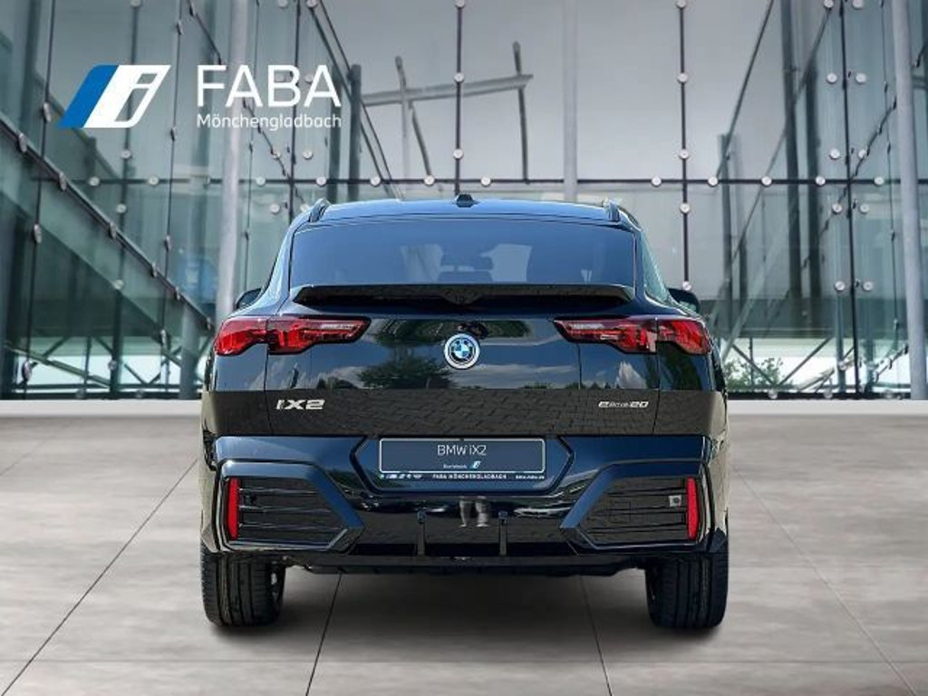 BMW iX2