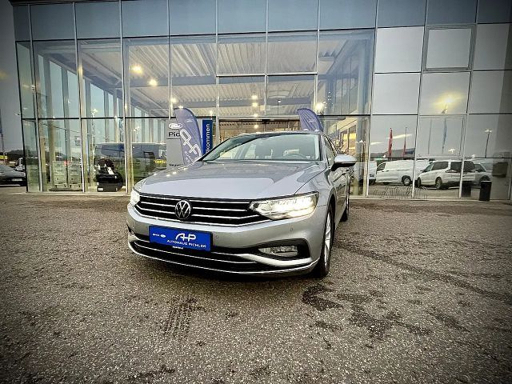 Volkswagen Passat 4Motion DSG Variant Elegance Elegance