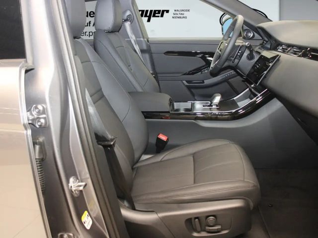 Land Rover Range Rover Evoque Dynamic SE 2.0 D200 Black Pack