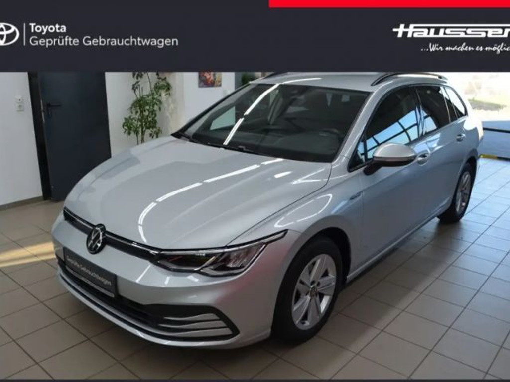 Volkswagen Golf DSG Life Variant