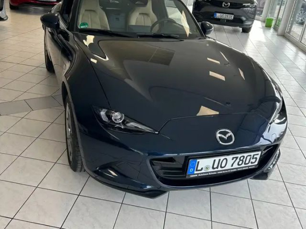 Mazda MX-5 Kazari