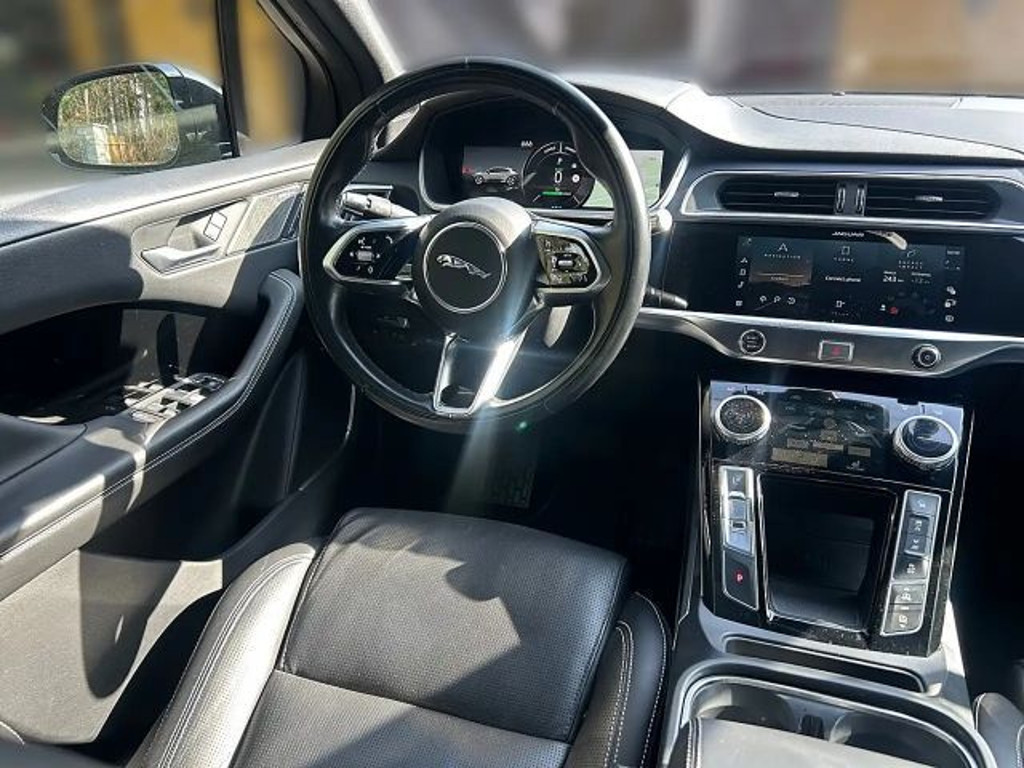Jaguar I-Pace