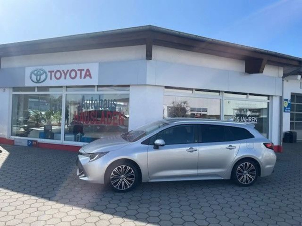 Toyota Corolla Team D