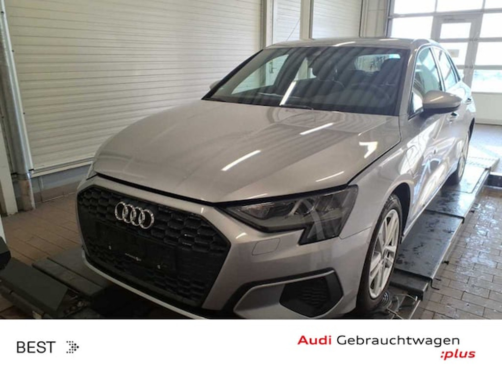 Audi A3 Sportback S-Tronic Hybride 40 TFSI