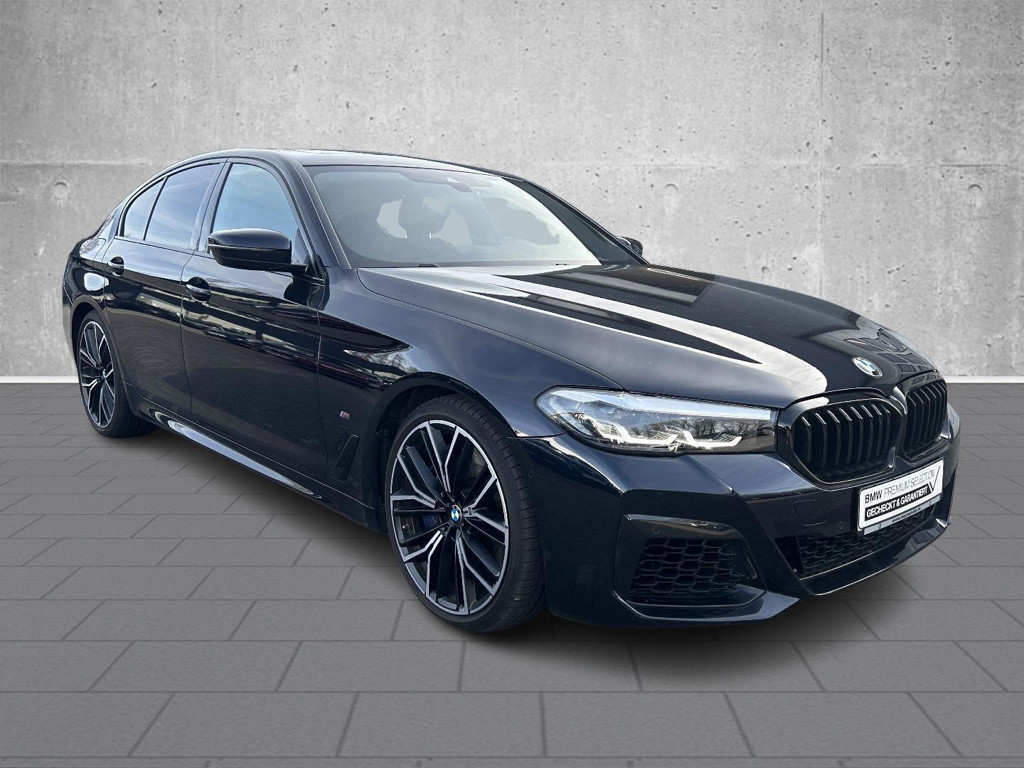 BMW M550