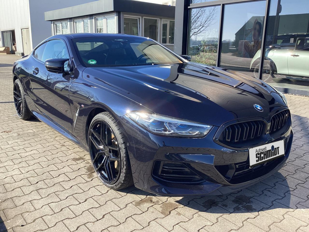 BMW M850 xDrive Coupé