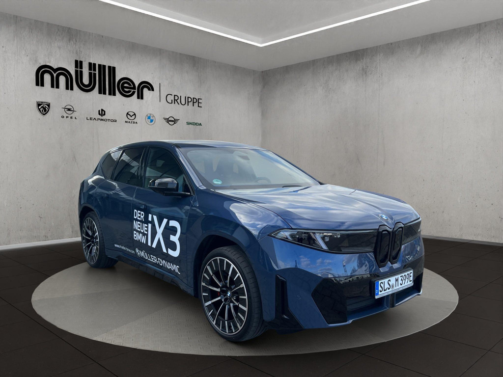 BMW iX3