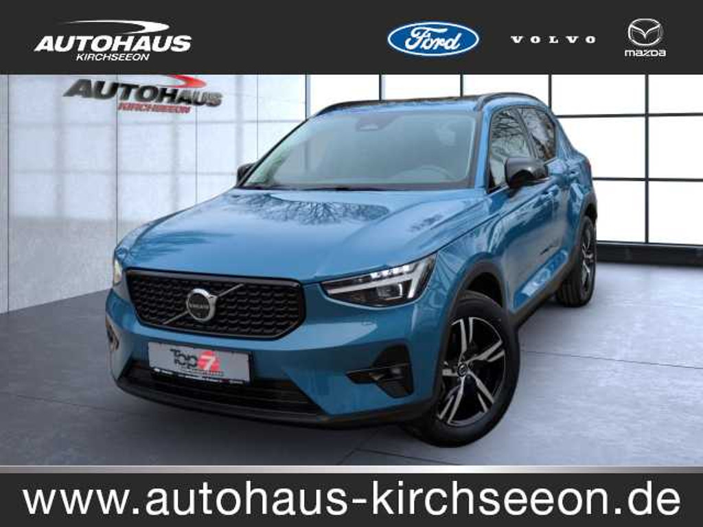 Volvo XC40 Navi LED Vollleder Klima Einparkhilfe el. Fenster